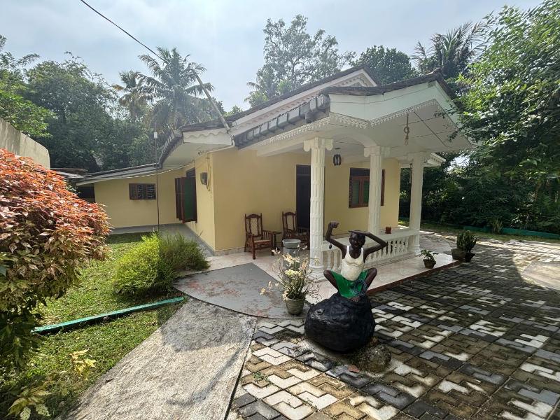 The yogis House - image 1