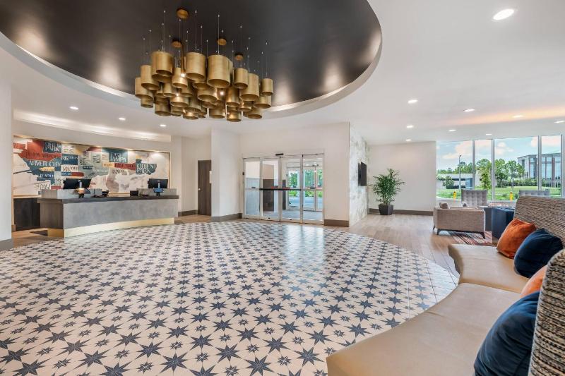 Cambria Hotel Tampa-Brandon - image 13