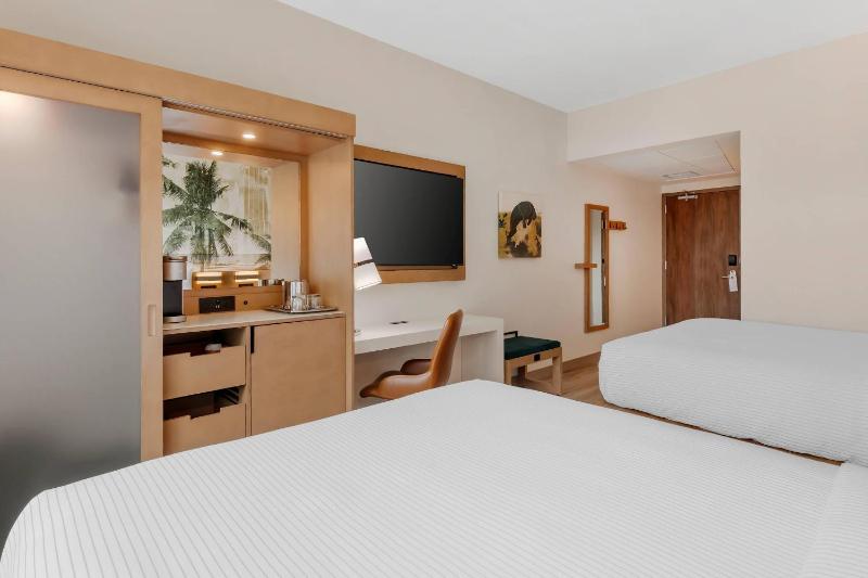 Cambria Hotel Tampa-Brandon - image 37