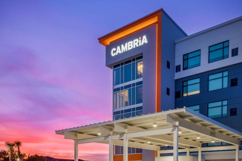 Cambria Hotel Tampa-Brandon - image 15