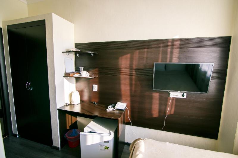 Budget Single Room image 3