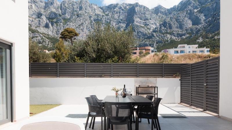 Sunny Lux Villa 2 in Makarska by Villas Guide - image 5