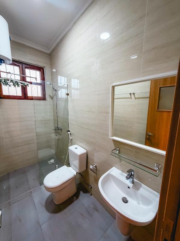 Stone Town Comfort - image 13