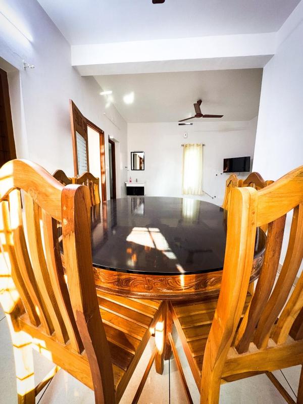 Haven Home stay Explore cherai beach like Never b4 - image 21