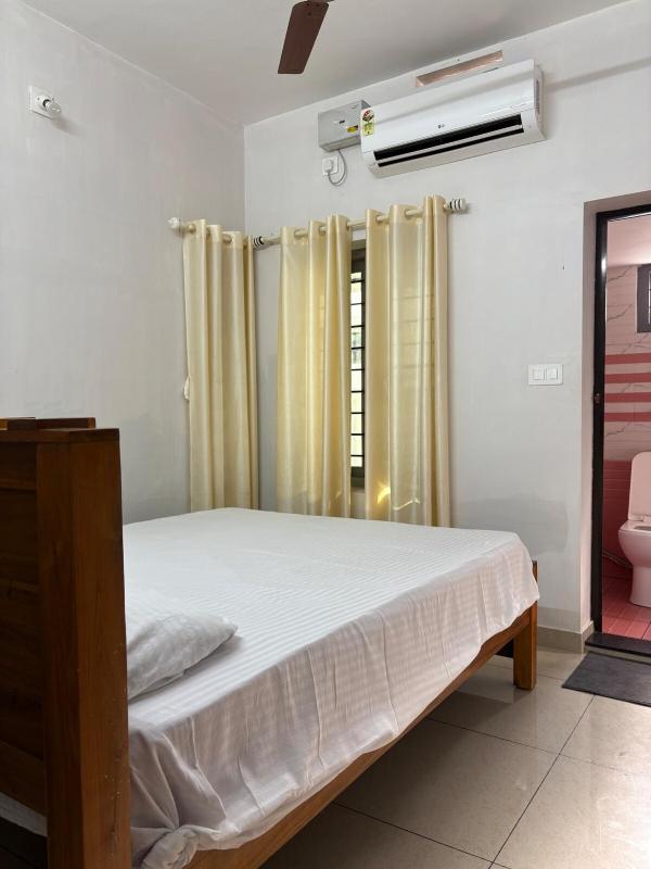 Haven Home stay Explore cherai beach like Never b4 - image 11