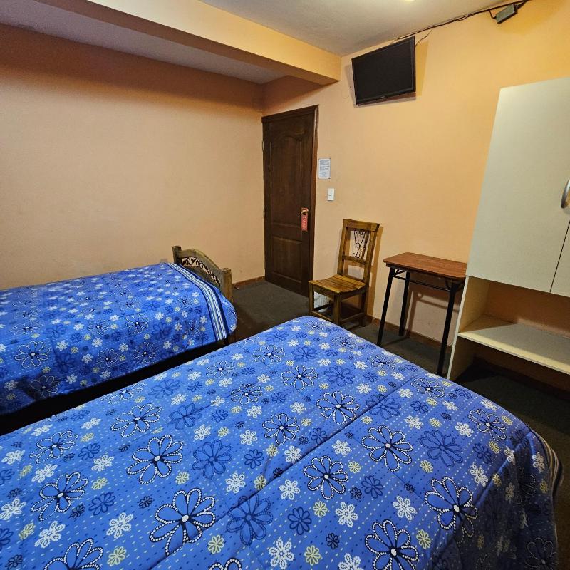 Bolivian Heights Hostel - image 16