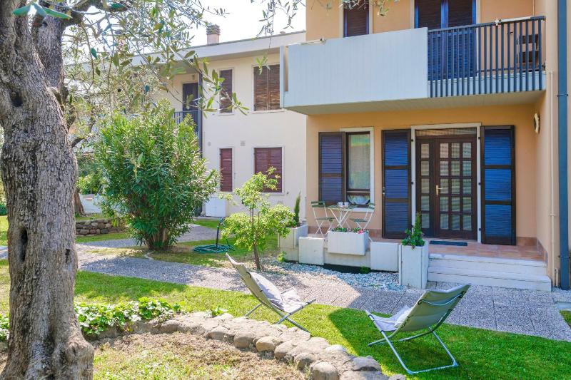 EMERALD APARTMENT - Regarda Travel - image 27