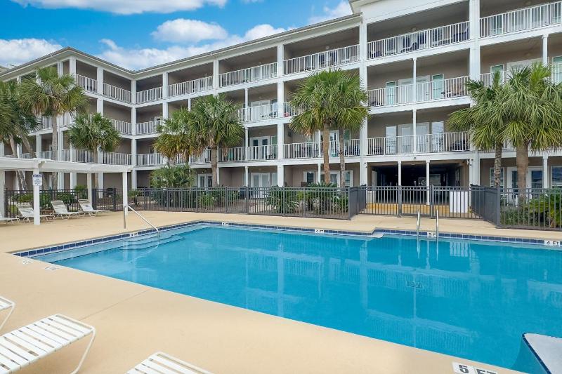 Sea-Esta - Easy Walk to the Beach + Balcony with Pool Views - image 43