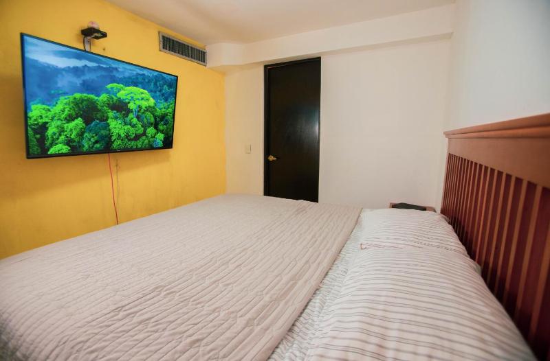 Ocean view Condo - image 12