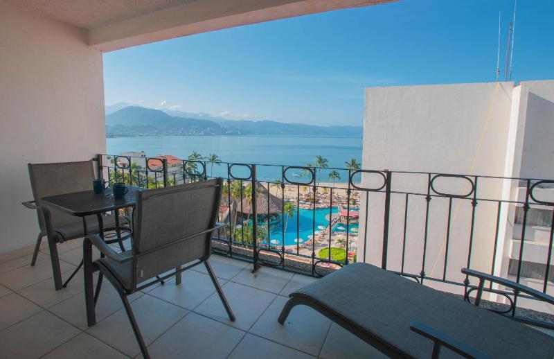 Ocean view Condo - image 11