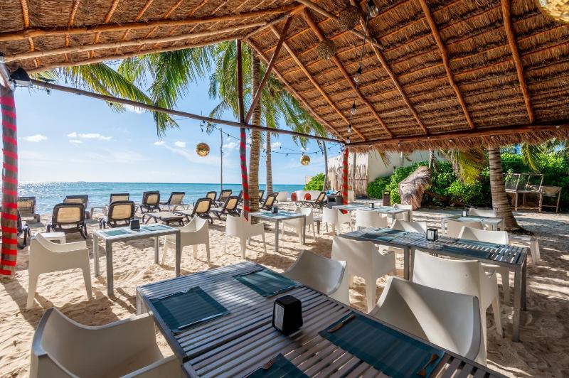 Corasol Relaxed Stay with Terrace & Full Amenities - image 11
