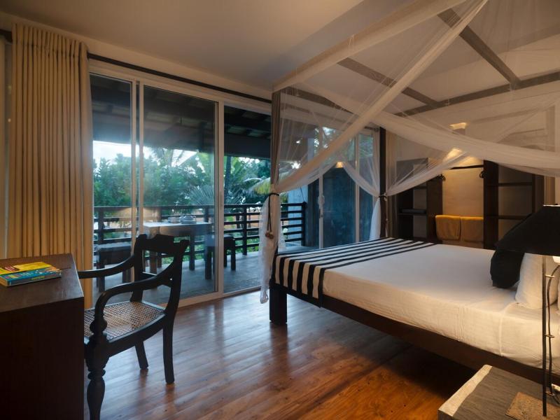 White parrot beach villa - image 21