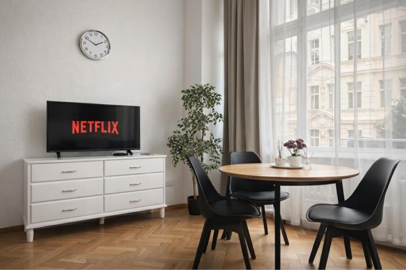 Cozy Prague Apartment - image 13