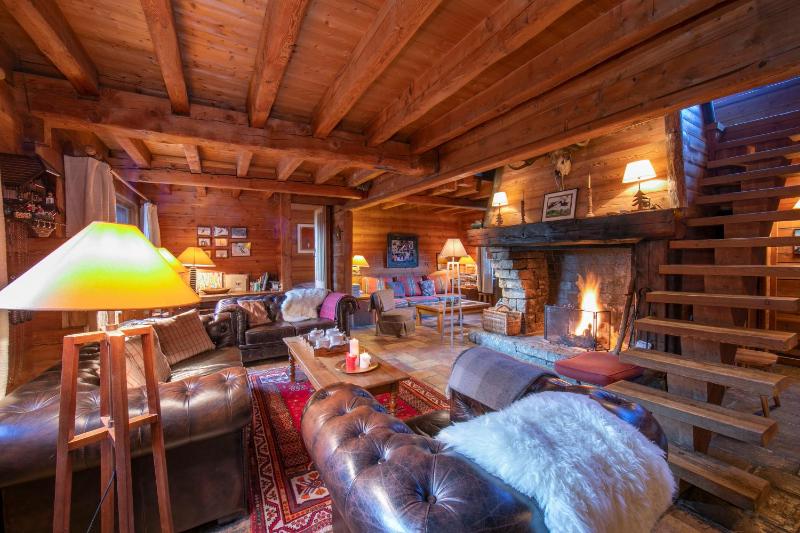 Chalet Tre la Vieux for 14 + Garden - image 9