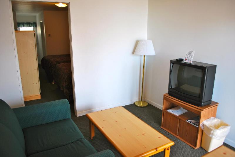Queen Room image 1