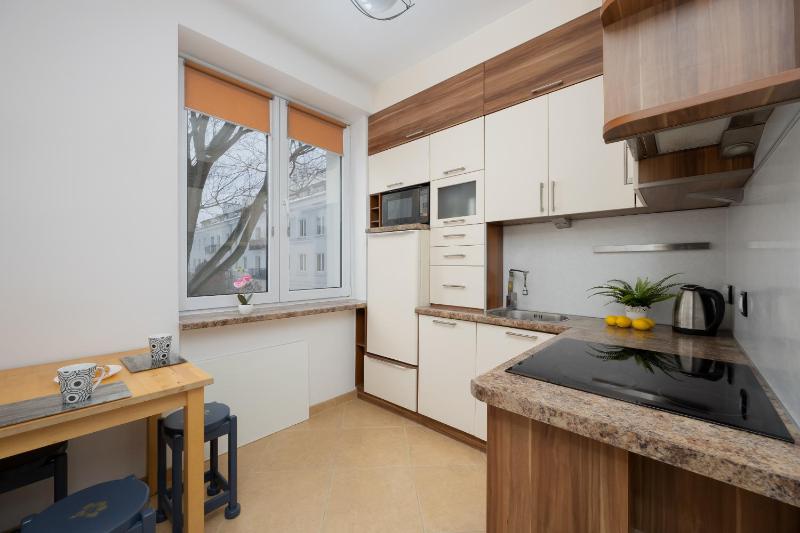 Vibrant Mokotów Business Centre Apartment Warsaw by Noclegi Renters - image 15