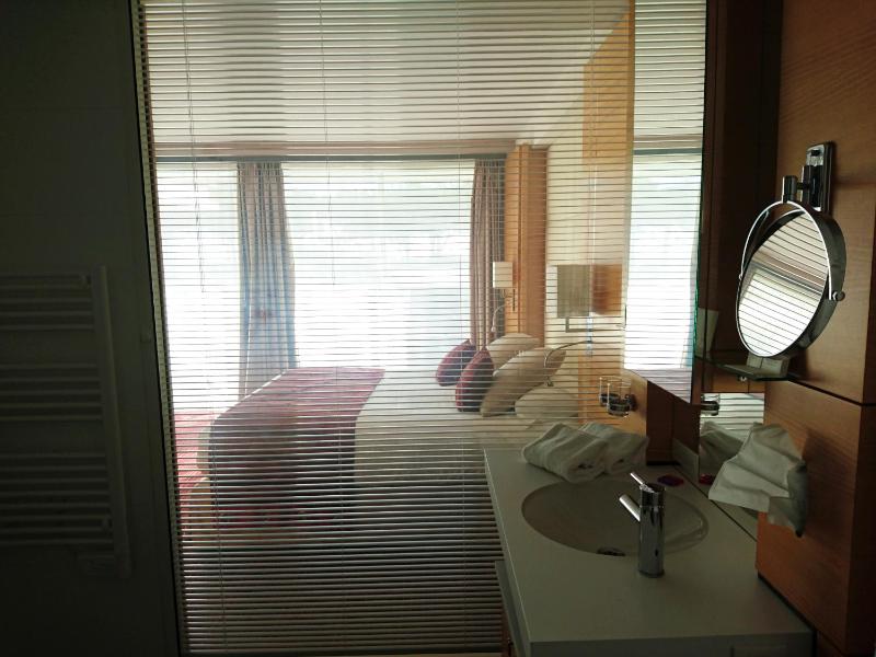 Prestige Double Room with Terrace and Sea View image 2