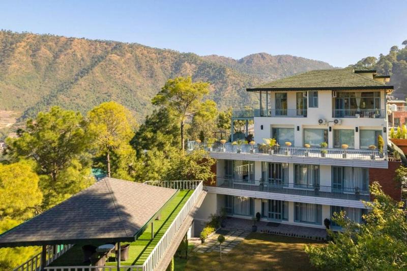 Aykon Villa Estate Best Luxury Villa In Kasauli - image 11