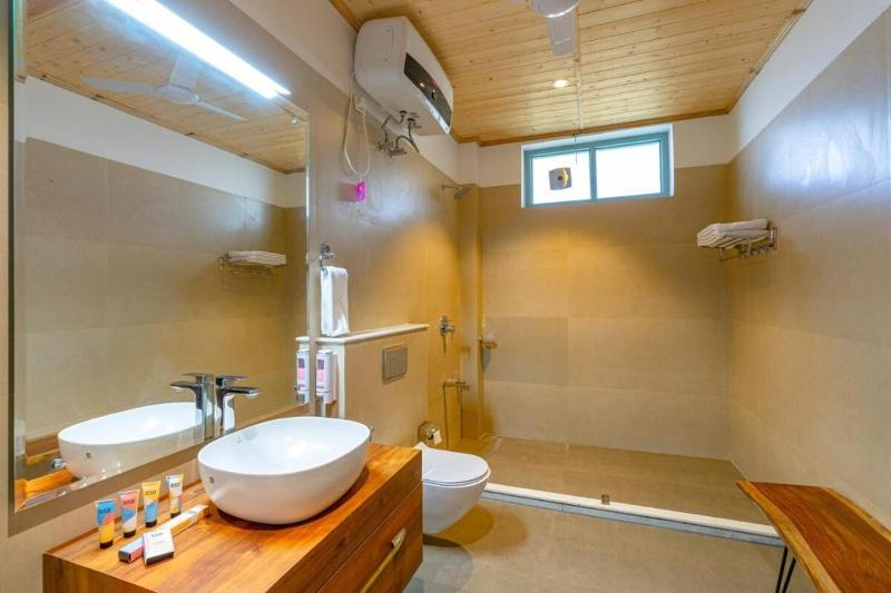 Aykon Villa Estate Best Luxury Villa In Kasauli - image 6