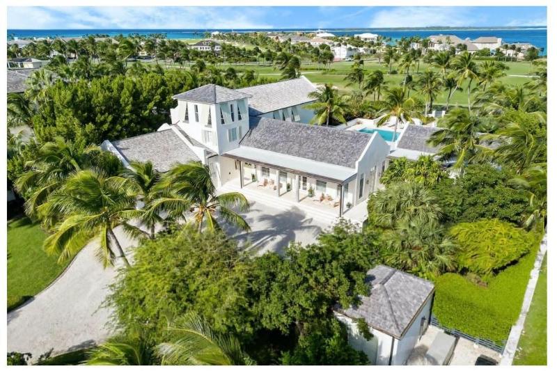 Wyvern House Island Retreat in Ocean Club - image 15