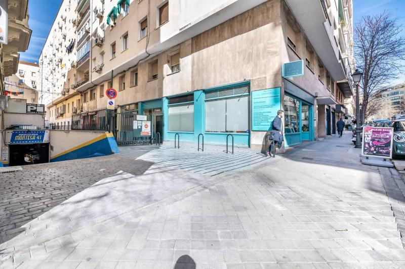 Coqueto alojamiento en pleno centro de Madrid - image 11