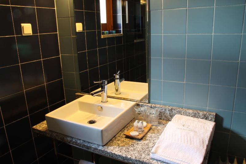 Suite image 3