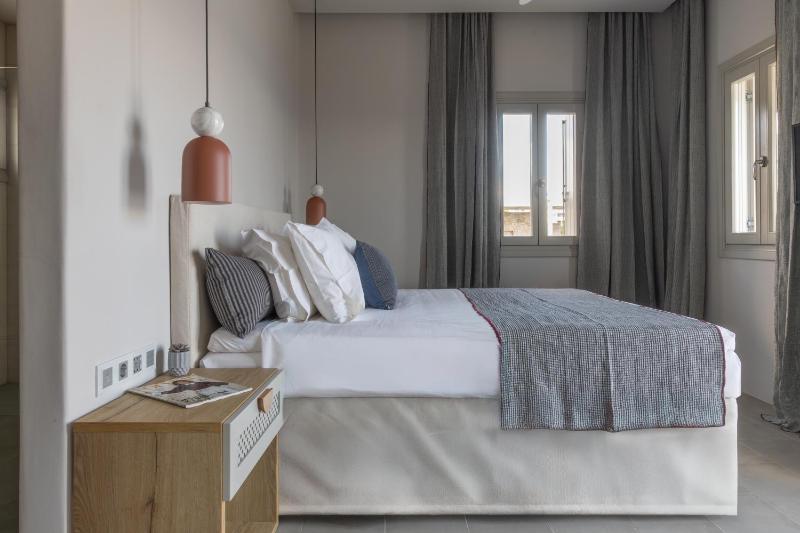 Poseidon Of Paros Resort & SPA - image 6