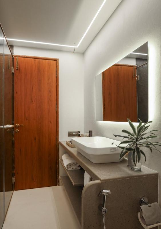 LohonoStays Villa Lani - image 18