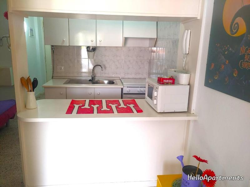 Central & Beach Los Cristianos by HelloApartments - image 3