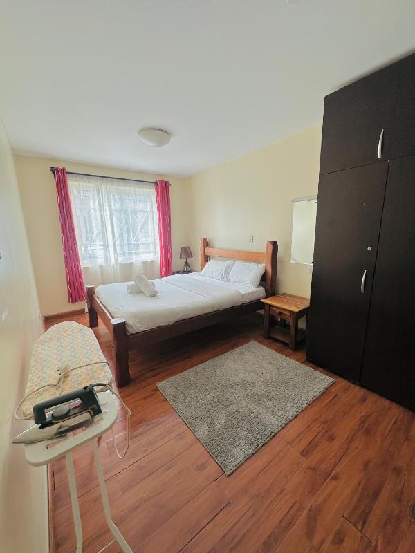Nakuru Palace furnished apartment with pool milimani H1 - image 11