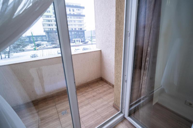 Barrique 19 - Breakfast delivered & Minibar - Mall Area - image 9