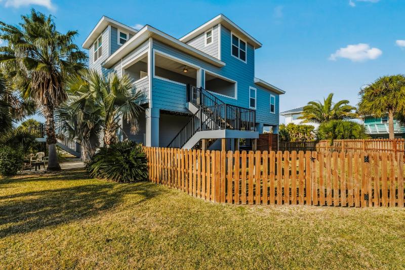 Family Tides Beach House - image 5