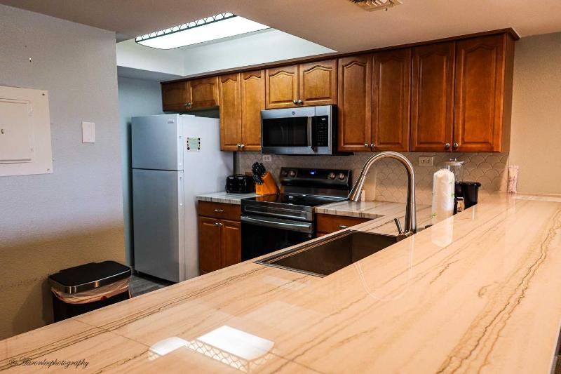 Beachview 103 Condominium Condo - image 32