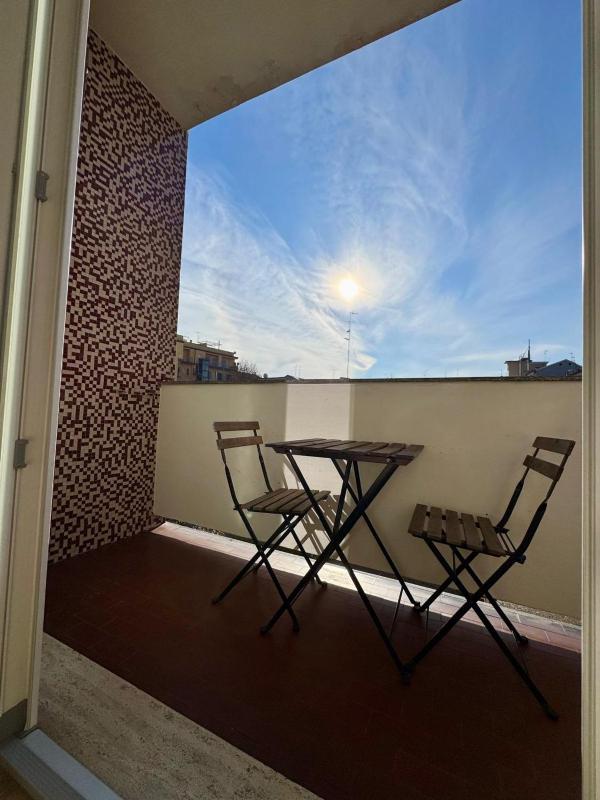 Attractive Room - 6 - image 11