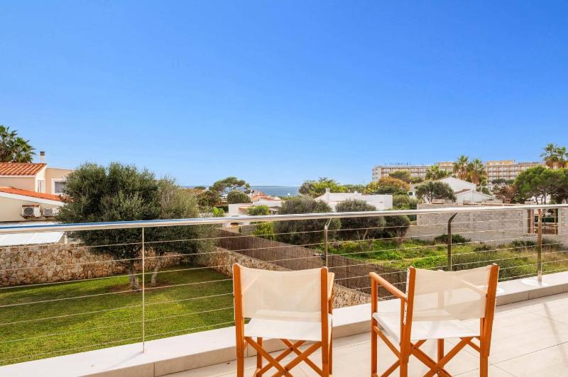 Villa Bonavista by Villa Plus - image 8