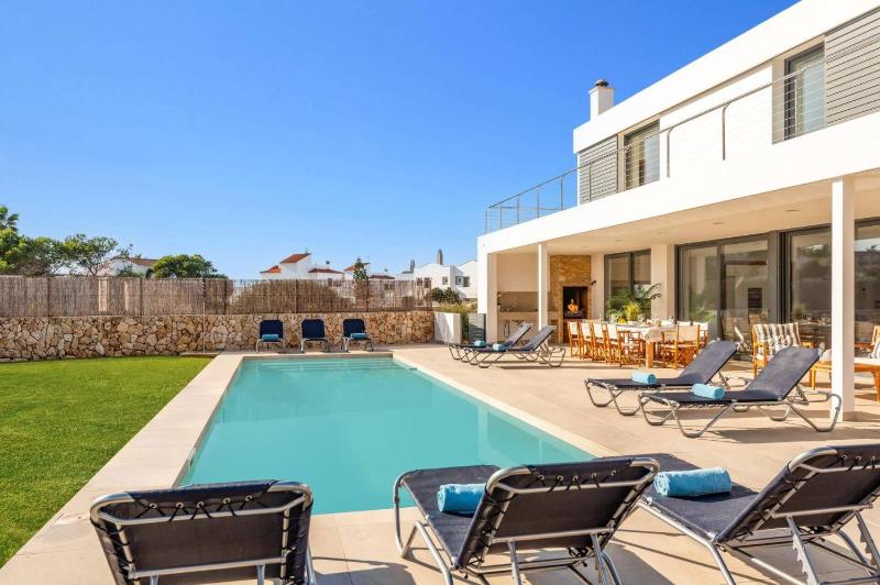 Villa Bonavista by Villa Plus - image 23
