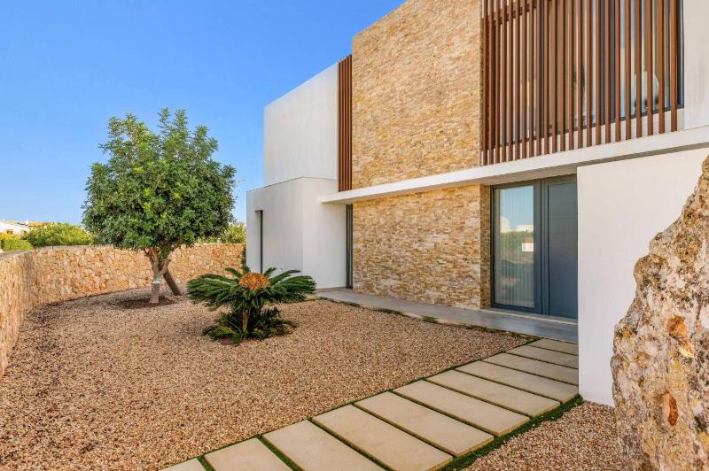 Villa Bonavista by Villa Plus - image 24