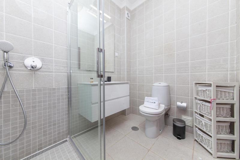 A49 - Anastasia Apartment in Lagos - image 23