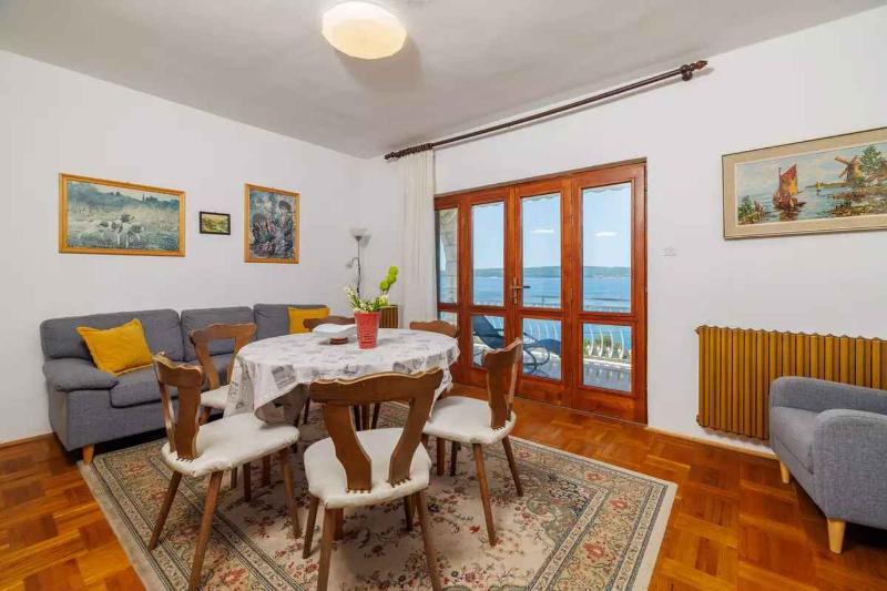 Apartment in Dramalj 51279 - image 6