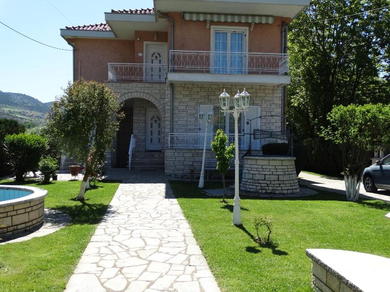 Villa Elena - image 16