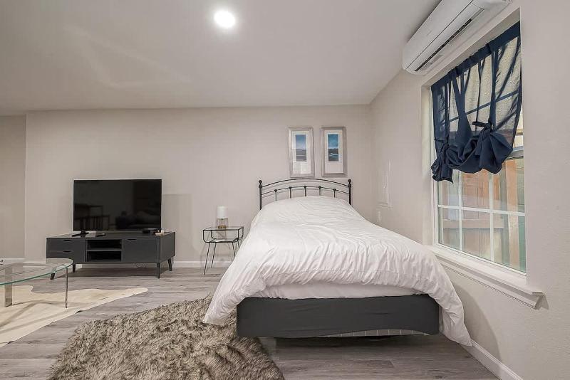 Cozy 1BR 1BATH Guest-Appartement in Houston - image 9