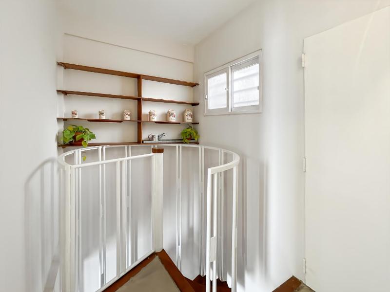 Duplex para 4 con cochera - image 8