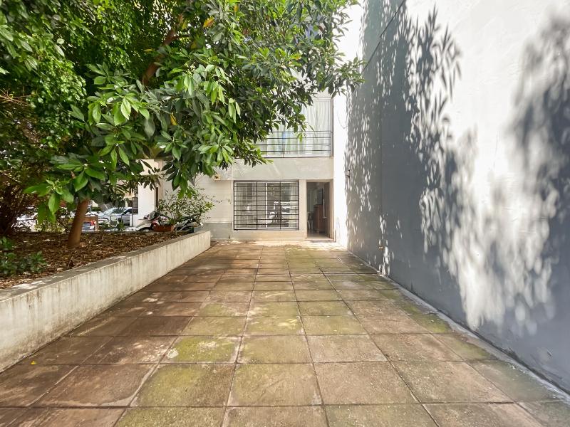 Duplex para 4 con cochera - image 6