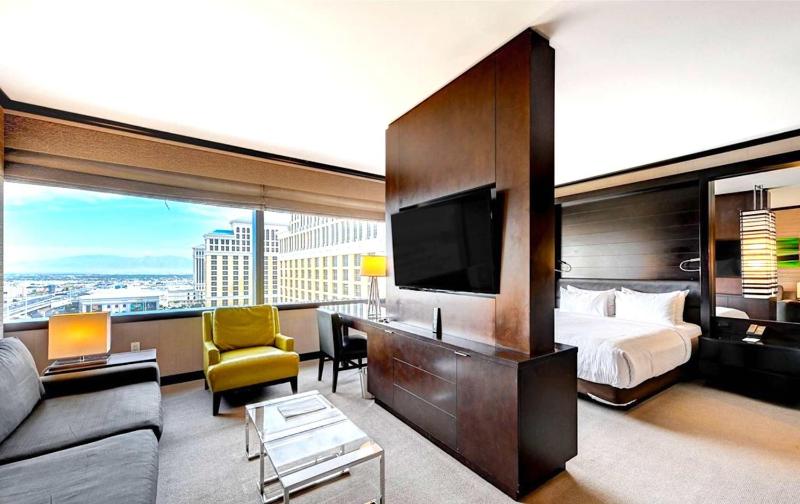 Luxe Vdara High-Floor Panoramic Strip Views Sphere Views 22032 - image 3