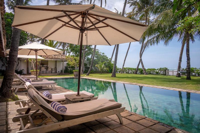 Samudra Beach Villa with Private Pool and Chef - image 15
