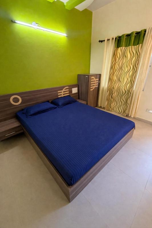 Hotel rosewood plaza - Mahabaleshwar  Couple & Family Stay Rooms with Free Wi-Fi - image 23