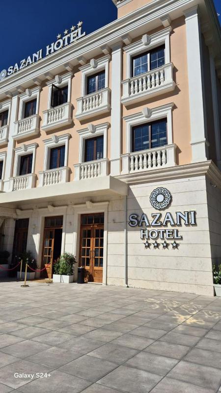 Sazani Hotel - image 1
