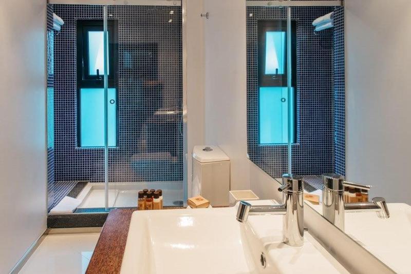 Three-Bedroom Villa image 3