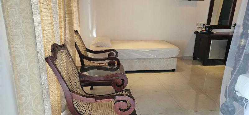 Surf Villa Hikkaduwa - image 45