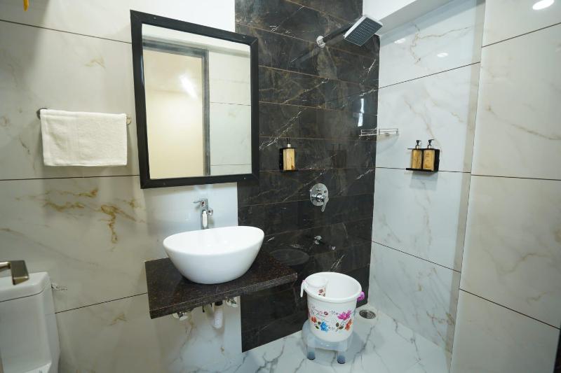 Hotel Anugya - image 7